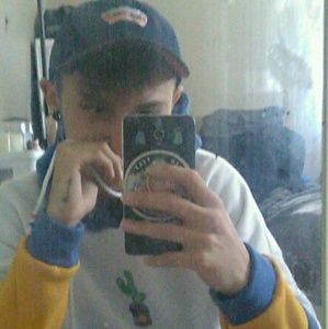 Meet your Posher, Brandon